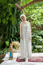 Muat gambar ke penampil Galeri, Maxi Overall/ Overal Dress Panjang Anak Cream/ Daisy Duck Sweet Summer