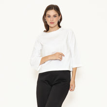 Muat gambar ke penampil Galeri, Rodeo - Grazella Tshirt - White
