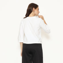 Muat gambar ke penampil Galeri, Rodeo - Grazella Tshirt - White