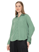 Muat gambar ke penampil Galeri, Rodeo - Kemeja Wanita - Liyara Shirt - Green