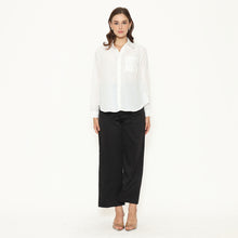 Muat gambar ke penampil Galeri, Rodeo - Velmora Shirt - White