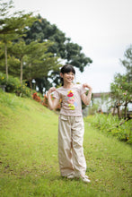 Muat gambar ke penampil Galeri, Kaos Anak Perempuan Peach/ Girls T-Shirt Peach/ RJG Holiday Essentials