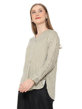 Muat gambar ke penampil Galeri, Rodeo - Renava Blouse - Green Olive