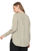 Muat gambar ke penampil Galeri, Rodeo - Renava Blouse - Green Olive