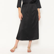 Muat gambar ke penampil Galeri, Rodeo - Rok Wanita - Achiera Long Skirt - Black
