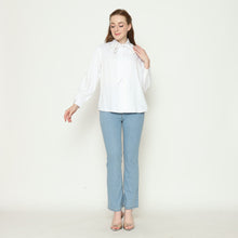 Muat gambar ke penampil Galeri, Rodeo - Kemeja Wanita - Nayuka Shirt - White
