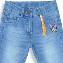 Load image into Gallery viewer, Jeans / Celana 3/4 Anak Perempuan / Daisy Duck / Light Blue Washed Denim