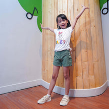 Load image into Gallery viewer, Short/ Celana Kargo Anak Perempuan Green/ Daisy Duck Urban Casual