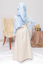 Load image into Gallery viewer, Maxi overall/ Dress panjang anak Cream/ Daisy Duck Gorgeous