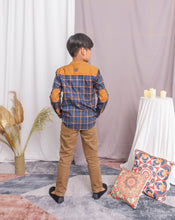 Load image into Gallery viewer, Long Pants/ Celana Panjang Chino Anak Laki Coklat/ Donald Basic