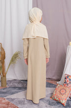 Load image into Gallery viewer, Maxi long/ Ghamis Dress Waffle Brown/ Daisy Duck Gorgeous