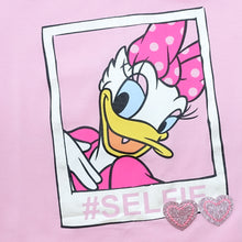 Load image into Gallery viewer, Blouse / Atasan Anak Perempuan / Daisy Duck Selfie Time