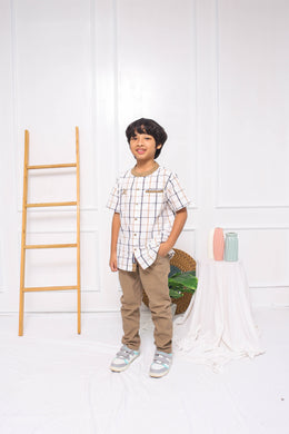 Shirt/ Kemeja Anak Laki Brown Check/ Donald Duck Basic