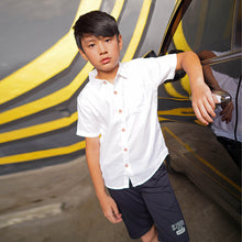Muat gambar ke penampil Galeri, Short Shirt/ Kemeja Anak Laki White/ Kidou By Rodeo Junior Patch Label
